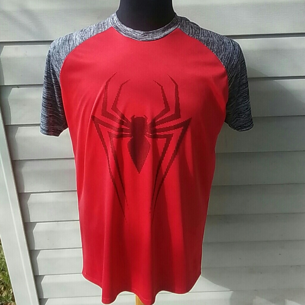Marvel Spider-Man t-shirt.